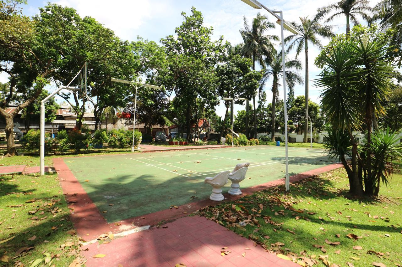 Villa Sri Manganti Jakarta Exterior photo